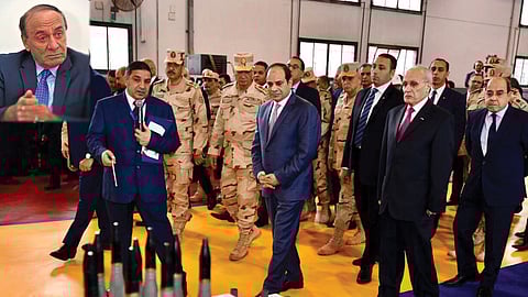 الرئيس المصري يفتتح مصنعًا حربيًا.. وخبير عسكري يوضح النتائج
