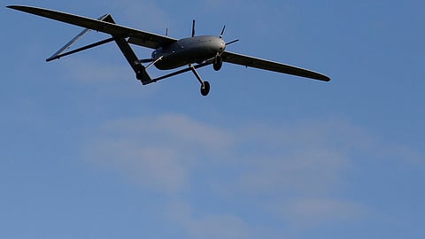 الجيش اليمني يُسقط طائرة مسيّرة لميليشيا الحوثي الإرهابية بالجوف