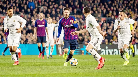 ريال مدريد وبرشلونة أمام مواجهتين سهلتين قبل دوري الأبطال والكلاسيكو