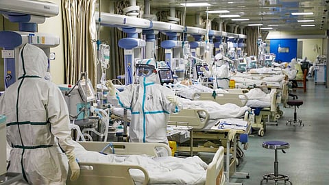 مأساة جديدة للفيروس المستجد.. كورونا يحصد أرواح أسرة صينية كاملة