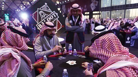 اليوم.. ختام منافسات بطولة «شتاء الرياض للبلوت»