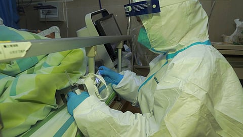 الإمارات تعلن اكتشاف حالتين جديدتين بفيروس كورونا لزائر إيراني وزوجته