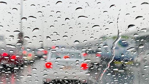 الجهني: فرص مرتفعة لهطول أمطار غزيرة وسقوط ثلوج الأسبوع الجاري