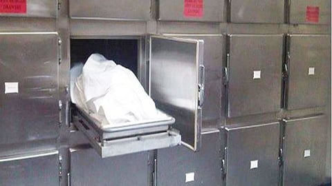 وفاة ستيني بعد اعتداء وحشي.. وشبهات حول تورط نجله في الواقعة