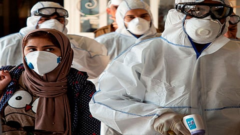 «كورونا» يجبر إيران على تعليق جميع الفعاليات الرياضية