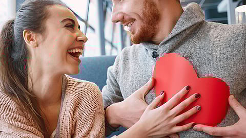8 نصائح لتعزيز الحب والمودة بين الزوجين