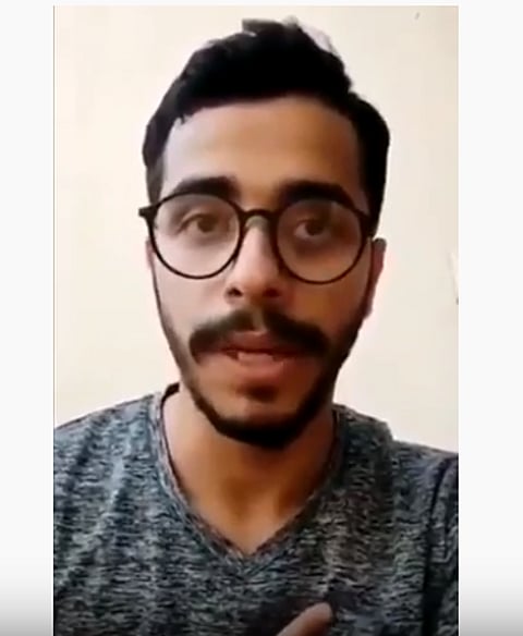 بالفيديو.. الشاب المختطف يوسف العماري يوجه رسالة مؤثرة إلى أخيه السابق