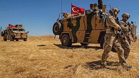 حصيلة خسائر جديدة لأردوغان بسبب غارات جوية على إدلب السورية