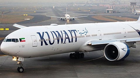 الكويت توقف جميع الرحلات الجوية للعراق.. وتخضع القادمين للفحص