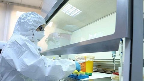 البحرين تعلن تعليق جميع الرحلات القادمة من دبي والشارقة لمدة 48 ساعة