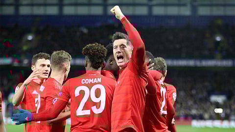 نابري يقود البايرن لإسقاط تشيلسي بثلاثية في لندن