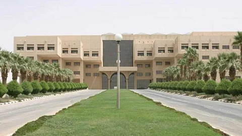 لحمَلة الثانوية.. وظائف شاغرة بجامعة الملك عبدالعزيز