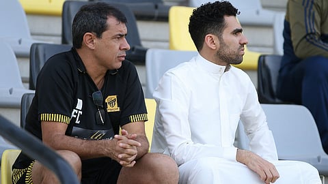 كاريلي: وافقت على تدريب الاتحاد رغم ظروفه لأنه نادٍ عظيم