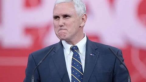 مايك بنس: واشنطن ستختبر لقاحًا لعلاج «كورونا» خلال 6 أسابيع