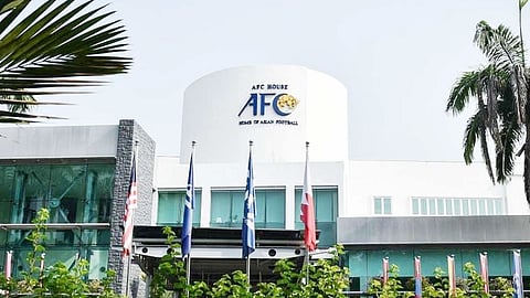 «الآسيوي» يدرس مصير التصفيات المزدوجة