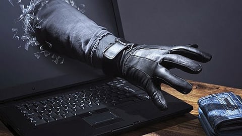 خبير سيبراني: 8 طرق للحفاظ على أموالك من الاحتيال الإلكتروني