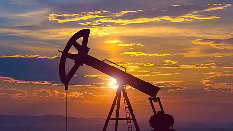 النفط يرتفع.. وبرميل برنت يحقق 51.98 دولار