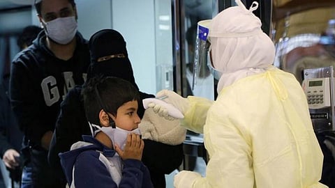 «صحة دبي» تعلن إصابة طالبة بفيروس كورونا