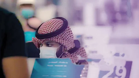 السعودية تحدد 3 إجراءات لمنع انتقال العدوى بفيروس كورونا