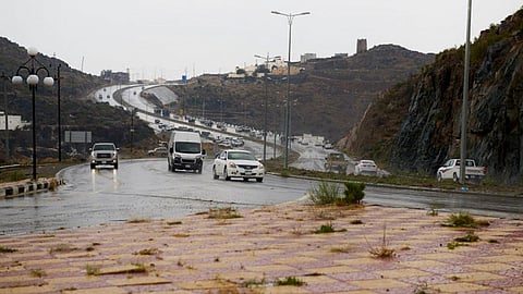 «الصخري»: حالة ماطرة تستمر 3 أيام بعدد من المناطق