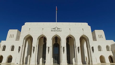 الأوبرا العمانية تلغي جميع الفعاليات والحفلات بسبب كورونا