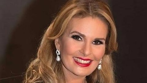 يسرا تكشف سر بكائها أربع ساعات أمام طبيبة نفسية في أمريكا