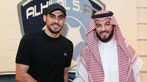 الهلال يجدد عقد الحارس «محمد الواكد» لمدة عامين