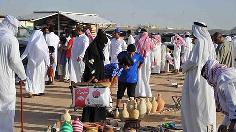 إغلاق الأسواق الشعبية المتنقلة في الأحساء إلى إشعار آخر بسبب كورونا