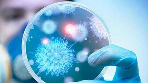 مواطن سعودي يكشف رحلته مع الإصابة بفيروس كورونا حتى تماثله للشفاء