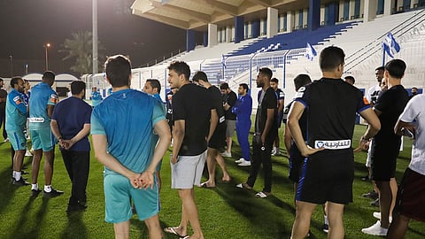 الروماني رازفان يمنح لاعبي الهلال إجازة لمدة أسبوع