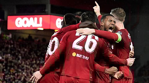 «يويفا» يضع خطة الطوارئ لاستئناف الدوريات الأوروبية