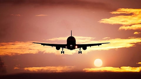 «الطيران المدني» تعلن استمرار استقبال البضائع عبر محطات الشحن الجوي