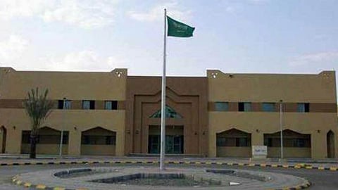 «تقنية الطائف» تنفّذ ورشًا تعريفية عن بعد لطلاب الثانوية العامة