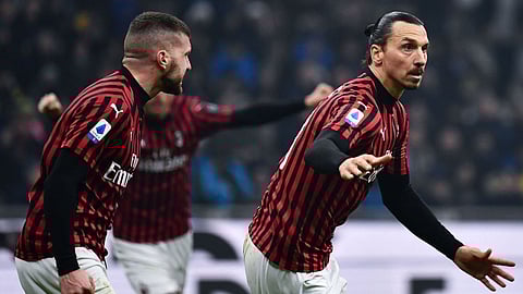 رحيل إبراهيموفيتش عن ميلان واعتزاله اللعب في يونيو المقبل