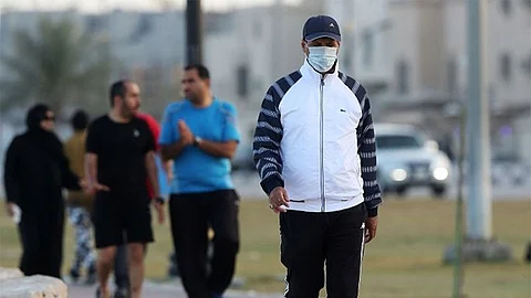 قرار منع التجول.. حصر إصابات كورونا بمنع التجمعات