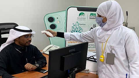 «جمعية البر بجدة» تنفذ 20 إجراءً وقائيًا في مراكزها لمكافحة كورونا