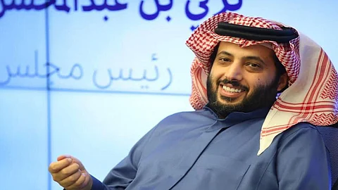 1.2 مليون يورو من آل الشيخ لمحاربة كورونا في ألميريا