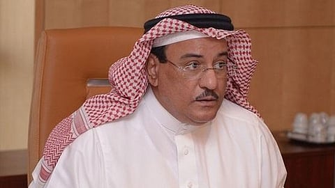 رئيس الأهلي السابق يكشف دور بيليه في خطف أسطورة مونديال 82