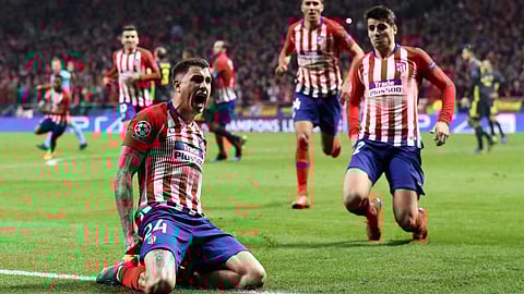 مدافع أتلتيكو يستعيد ذكريات ملحمة «أنفيلد»