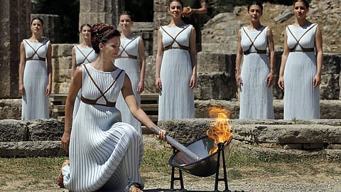 الشعلة الأولمبية تتجاهل التأجيل وتصل محطة «فوكوشيما»