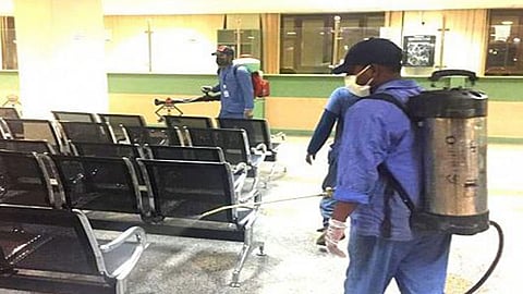 بالصور.. جوازات نجران تُعزز إجراءاتها لمكافحة فيروس كورونا