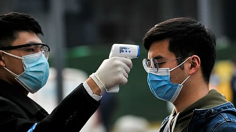 استشاري أمراض الذكورة يحذر من حالة تصيب المتعافي من كورونا بالعقم