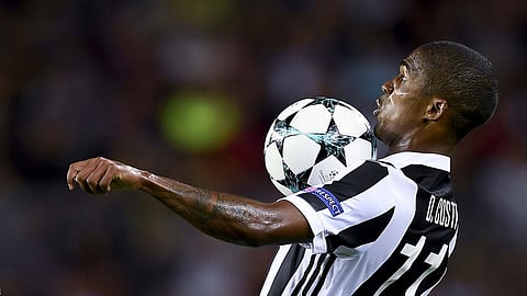 يوفنتوس مستعد للتخلص من دوجلاس كوستا لضم ضحية جوارديولا