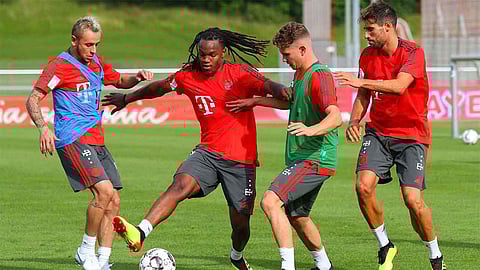 رغم «كورونا».. بايرن ميونيخ يستأنف تدريباته غدًا