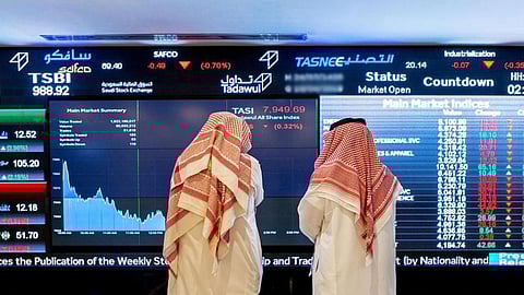 مؤشر سوق الأسهم يغلق مرتفعًا.. والتداولات: أكثر من 5 مليارات ريال