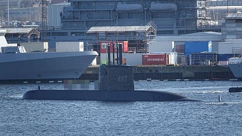 غواصة ألمانية ثالثة في طريقها لمصر ضمن صفقة عسكرية كبرى