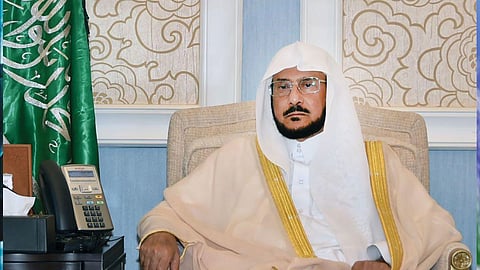 وزير الشؤون الإسلامية يشكل لجنة مختصة بالبحوث العلمية المتعلقة بكورونا