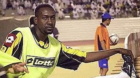 تشابه الأسماء يجبر إبراهيم سويد لتوضيح شائعة وفاته