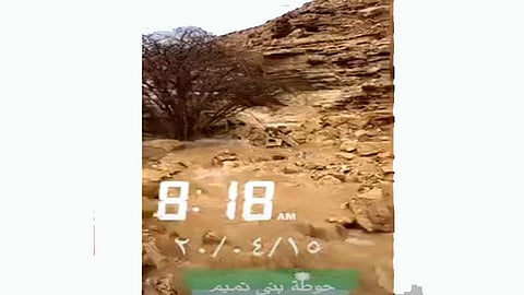 بالفيديو.. الحصيني يرصد سيول الرياض في «حوطة بني تميم» و«سدوس»