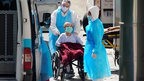 كورونا يهدد أكثر من ثلث طواقم التمريض بمستشفيات إسبانيا